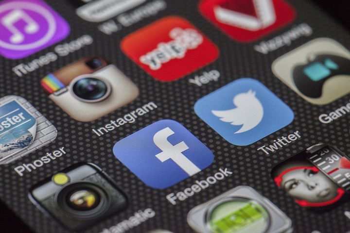 Sosyal Medyanın Parlayan Yıldızı Olmak İster Misin?: İşte Etkili Sosyal Medya Kullanımının 7 Yolu!