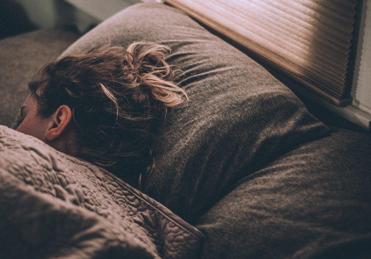 Uyku Apnesi Nedir? Uyku Apnesinin Belirtileri Nelerdir?